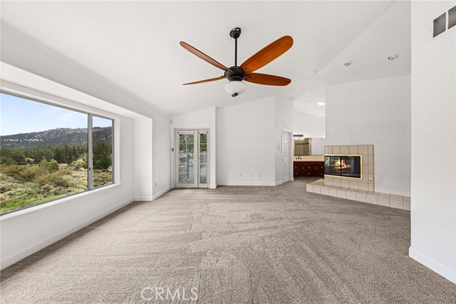 1116 Ca-2, Wrightwood CA: https://media.crmls.org/medias/74a112cd-bc08-49ae-8741-bf4c8459d59a.jpg