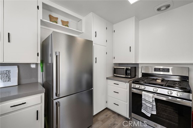 Detail Gallery Image 38 of 58 For 1613 E Balboa, Newport Beach,  CA 92661 - – Beds | – Baths