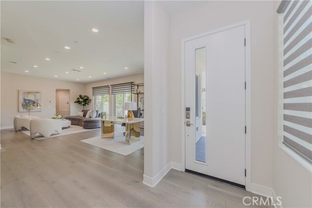 195 Stellar, Irvine CA: https://media.crmls.org/medias/74a32be9-2b96-4389-9dc3-7dcbbf1697f2.jpg