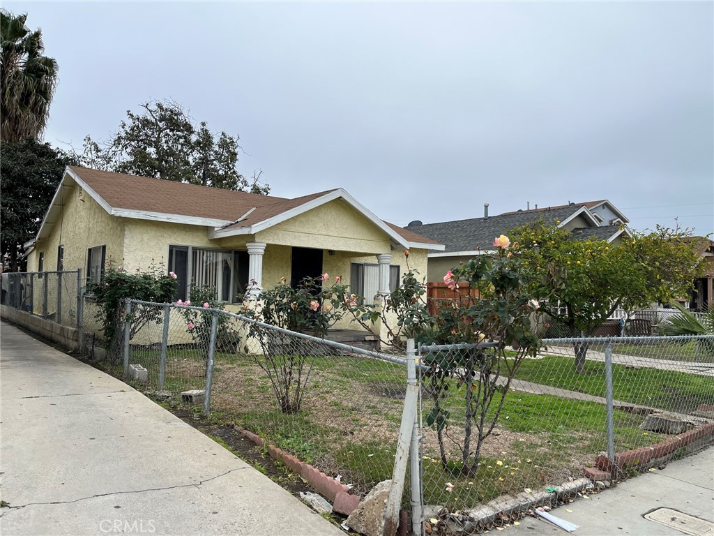 942 S Fetterly Avenue, Los Angeles, CA 90022
