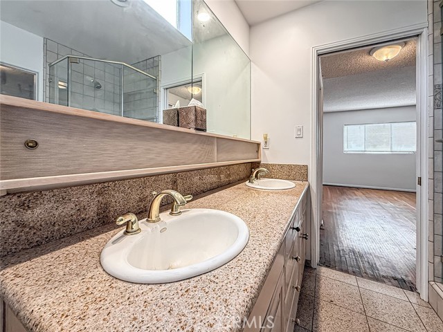 Detail Gallery Image 50 of 55 For 15550 Otsego St, Encino,  CA 91436 - 3 Beds | 2 Baths