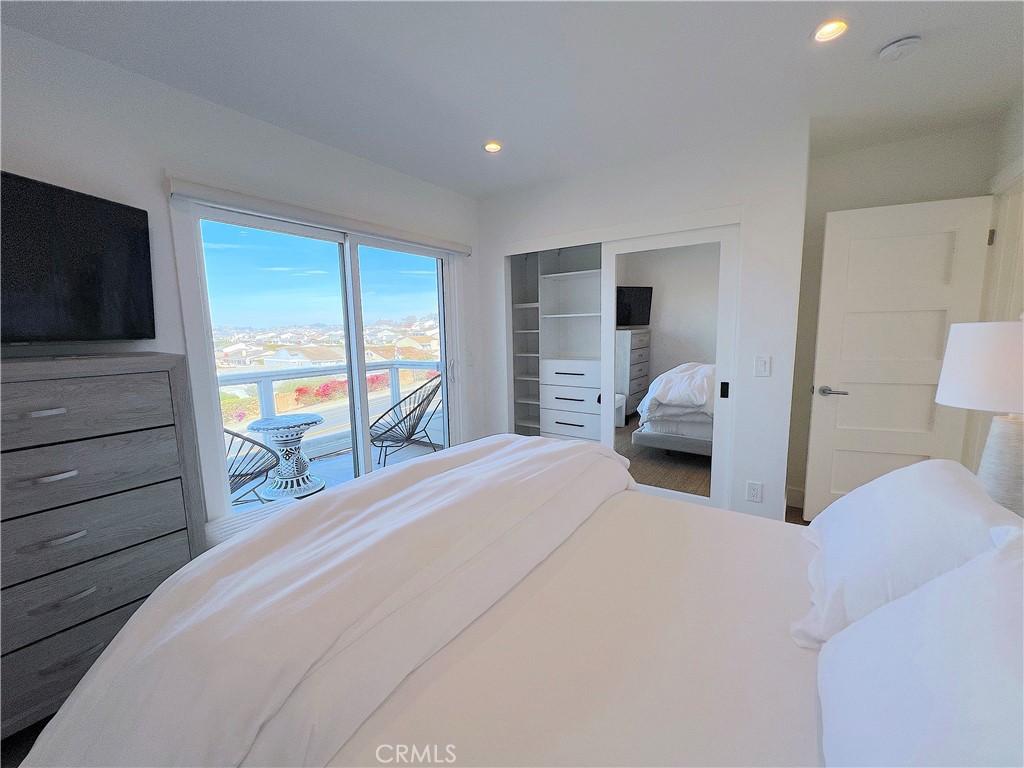 MLS #OC25259682 image #48