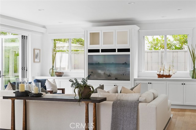 Detail Gallery Image 23 of 52 For 1969 Port Dunleigh Cir, Newport Beach,  CA 92660 - 5 Beds | 4 Baths