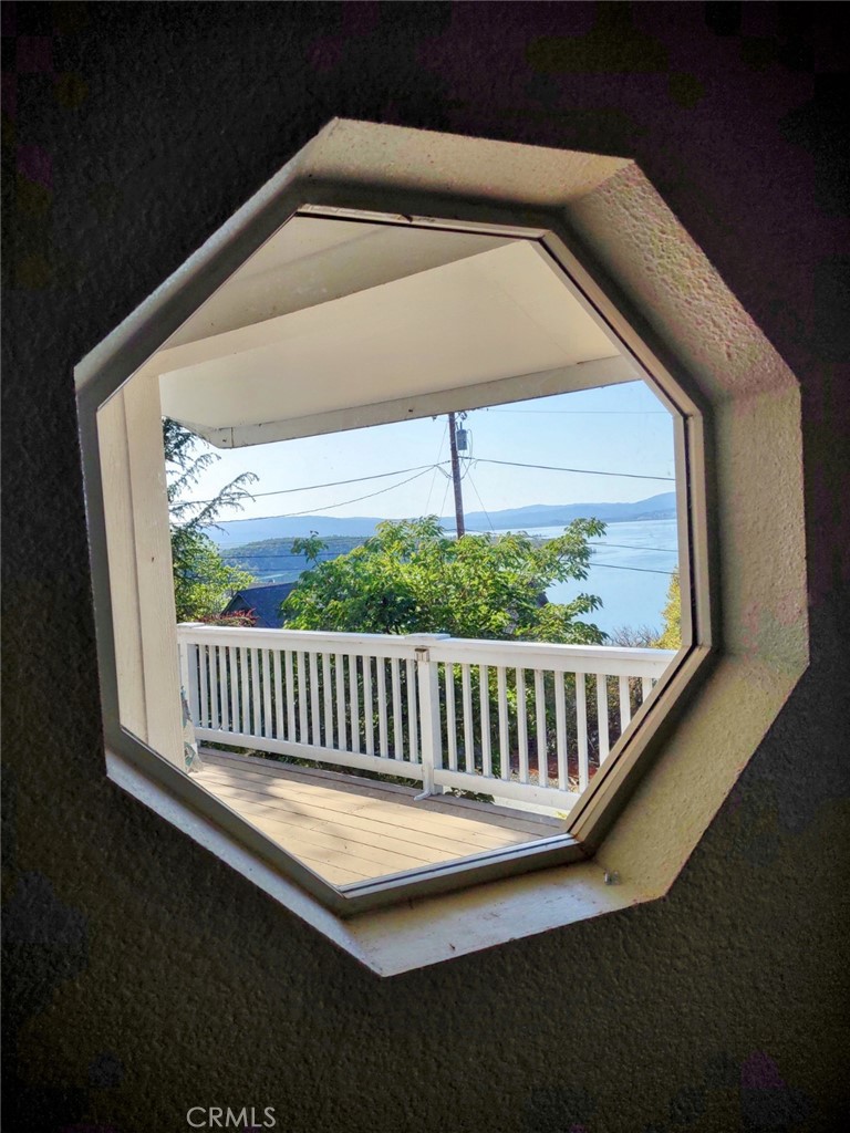 https://media.crmls.org/medias/74a738ce-f34c-4f4f-84ed-390fd89e08ca.jpg?preset=X-Large