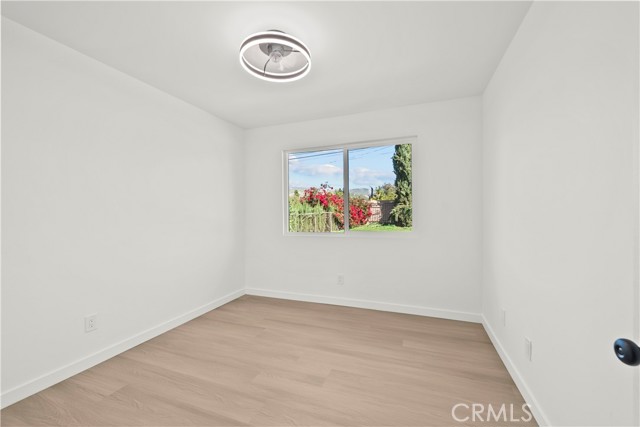 Detail Gallery Image 8 of 45 For 11010 Borden, Pacoima,  CA 91331 - 3 Beds | 2 Baths