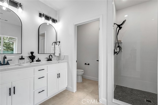 Detail Gallery Image 23 of 38 For 21035 Forest Glen, Madera,  CA 93638 - 4 Beds | 3 Baths