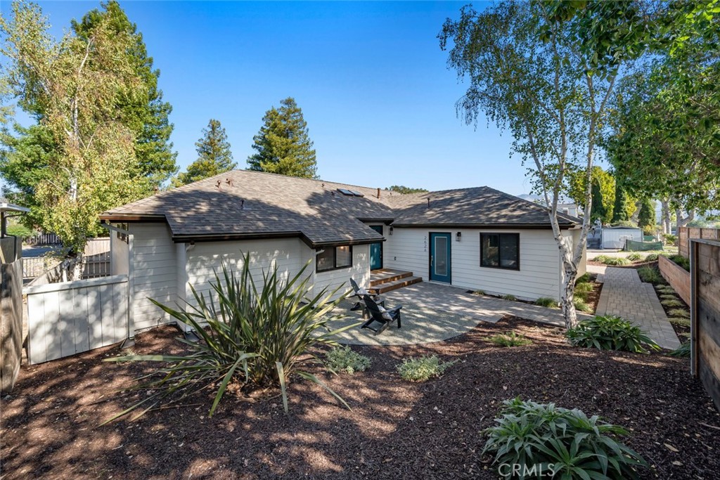 262 East Foothill Boulevard