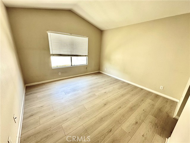 Detail Gallery Image 11 of 21 For 339 Deerfield Ave #20,  Irvine,  CA 92606 - 3 Beds | 2/1 Baths