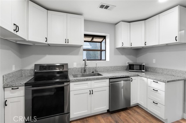 Detail Gallery Image 17 of 52 For 34789 Wildwood Canyon, Yucaipa,  CA 92399 - 2 Beds | 1 Baths