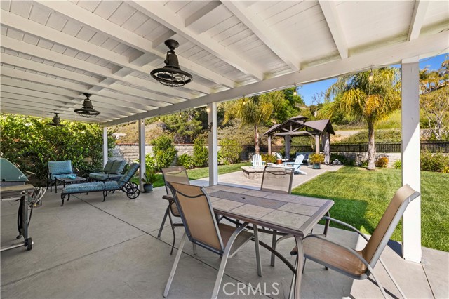 Detail Gallery Image 24 of 33 For 28749 Startree Ln, Saugus,  CA 91390 - 2 Beds | 2 Baths