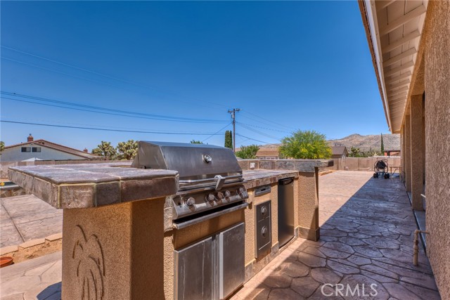 Detail Gallery Image 33 of 74 For 58598 Santa Maria Dr, Yucca Valley,  CA 92284 - 4 Beds | 3 Baths
