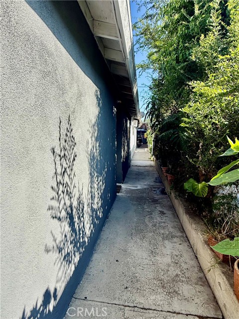 Detail Gallery Image 6 of 15 For 4766 Hammel St, Los Angeles,  CA 90022 - – Beds | – Baths