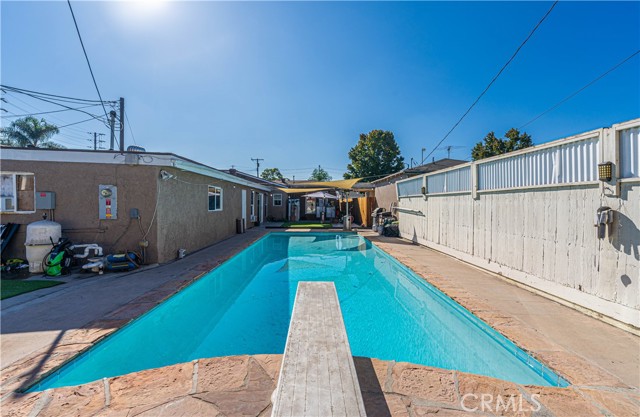 1915 E 55th Street, Long Beach CA: https://media.crmls.org/medias/74ac7fb5-844d-4d2f-a5a3-232e51f92c80.jpg
