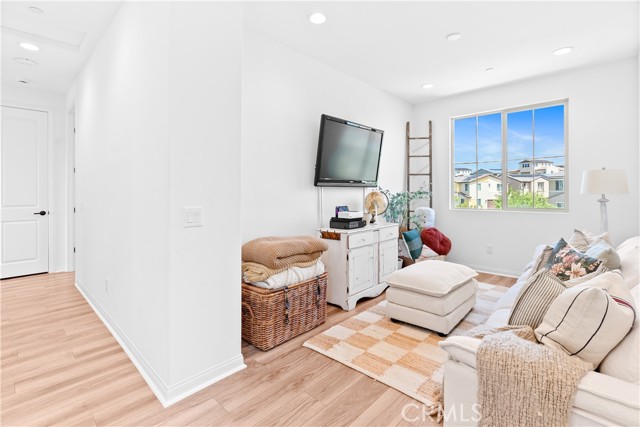 Detail Gallery Image 30 of 75 For 962 Longhorn Way, Rancho Mission Viejo,  CA 92694 - 3 Beds | 2/1 Baths