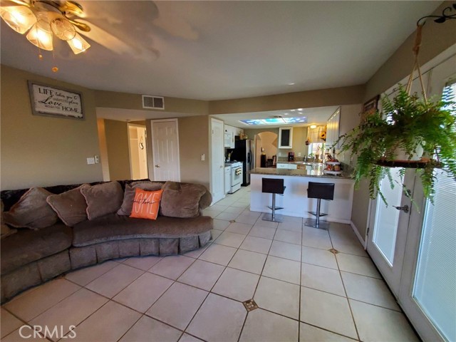 Detail Gallery Image 15 of 61 For 821 Cypress Ln, Blythe,  CA 92225 - 4 Beds | 3 Baths