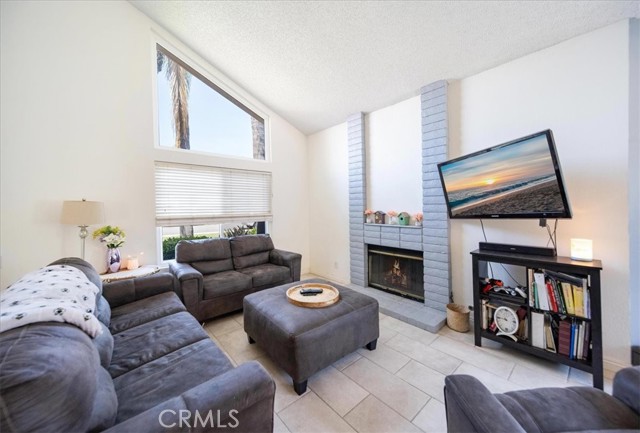 29870 Corte Cruzada, Menifee CA: https://media.crmls.org/medias/74ae630c-55b7-4a73-b63a-5d85a567392a.jpg
