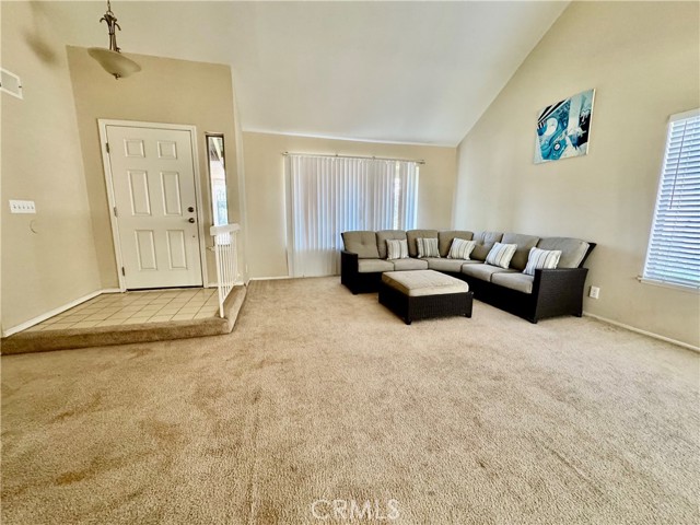 2705 E Melissa Street, West Covina CA: https://media.crmls.org/medias/74aeb08d-f52c-4449-bc3e-92ad1afcb685.jpg