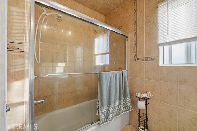 Detail Gallery Image 19 of 55 For 11602 Faculty, Norwalk,  CA 90650 - 4 Beds | 2 Baths