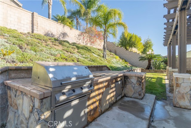 Detail Gallery Image 46 of 53 For 14098 Henderson Dr, Rancho Cucamonga,  CA 91739 - 4 Beds | 2/1 Baths