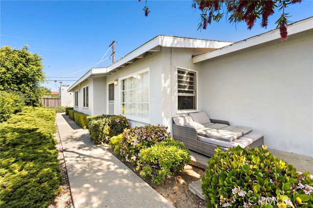 Detail Gallery Image 9 of 53 For 123 Avenida San Fernando, San Clemente,  CA 92672 - 2 Beds | 2 Baths