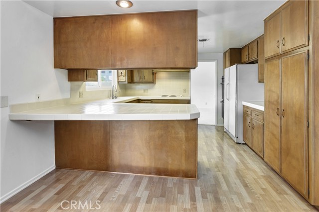 21201 Binghampton Circle, Huntington Beach CA: https://media.crmls.org/medias/74b15f40-466a-47df-a822-22177f22baed.jpg