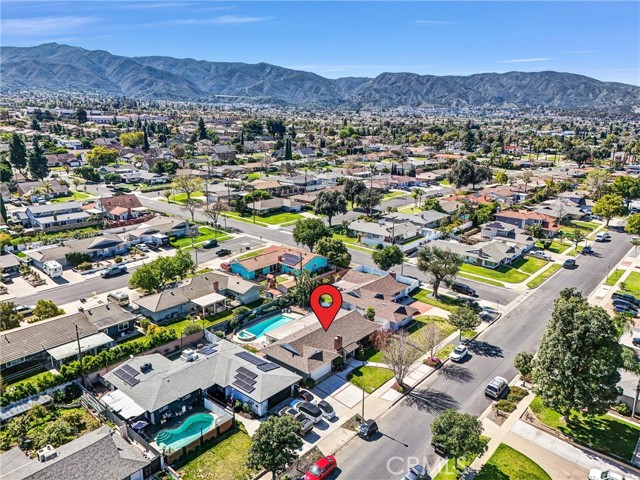 Detail Gallery Image 32 of 34 For 350 E Hacienda, Corona,  CA 92879 - 3 Beds | 2/1 Baths