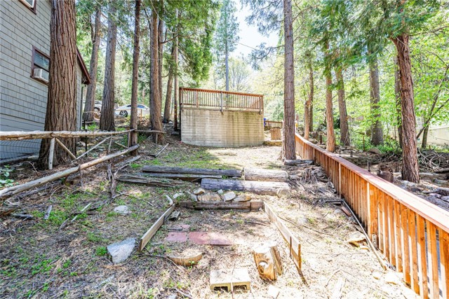 23120 Sycamore Lane, Crestline CA: https://media.crmls.org/medias/74b369bf-4d52-4df8-b9fd-6a616f0d1a61.jpg