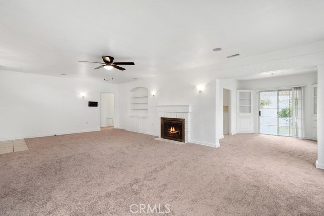 331 W 25th Street, San Bernardino CA: https://media.crmls.org/medias/74b39a42-52ed-4547-b269-75c6801c983c.jpg