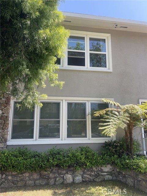 Detail Gallery Image 1 of 3 For 3042 E 3rd St #3,  Long Beach,  CA 90814 - 1 Beds | 1 Baths