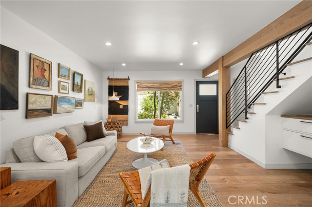 Front Image Thumbnail for CRSB26087245