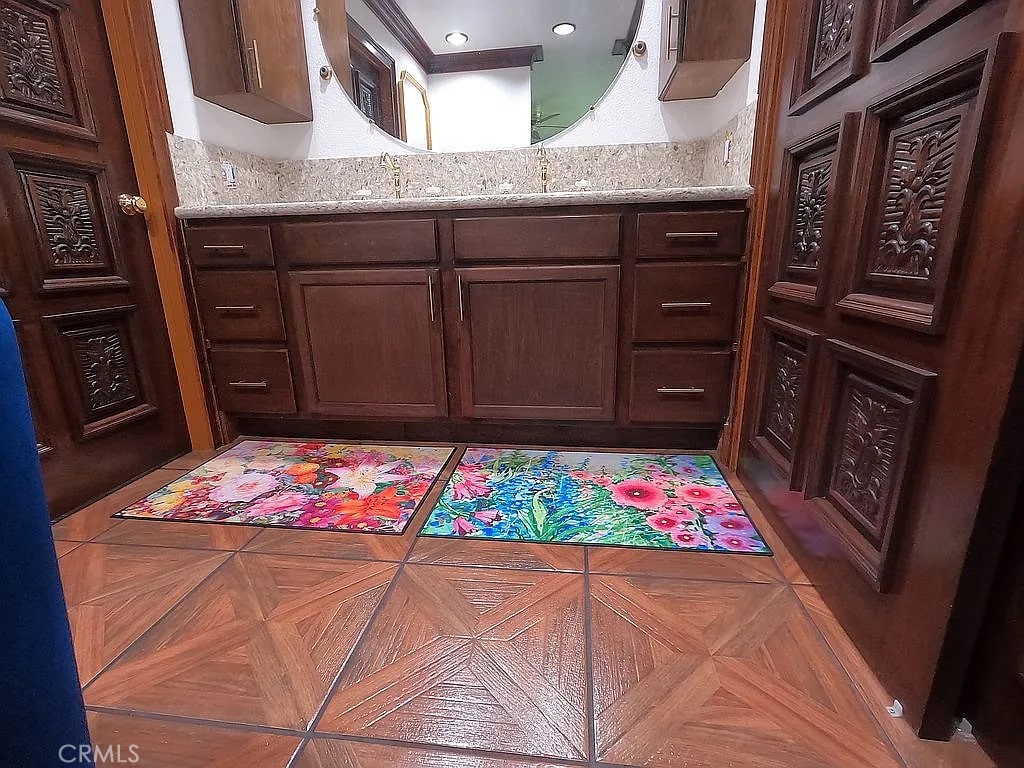 https://media.crmls.org/medias/74b5c2dd-b5cd-4daa-b2b5-9c7d24ae6d5e.jpg?preset=X-Large