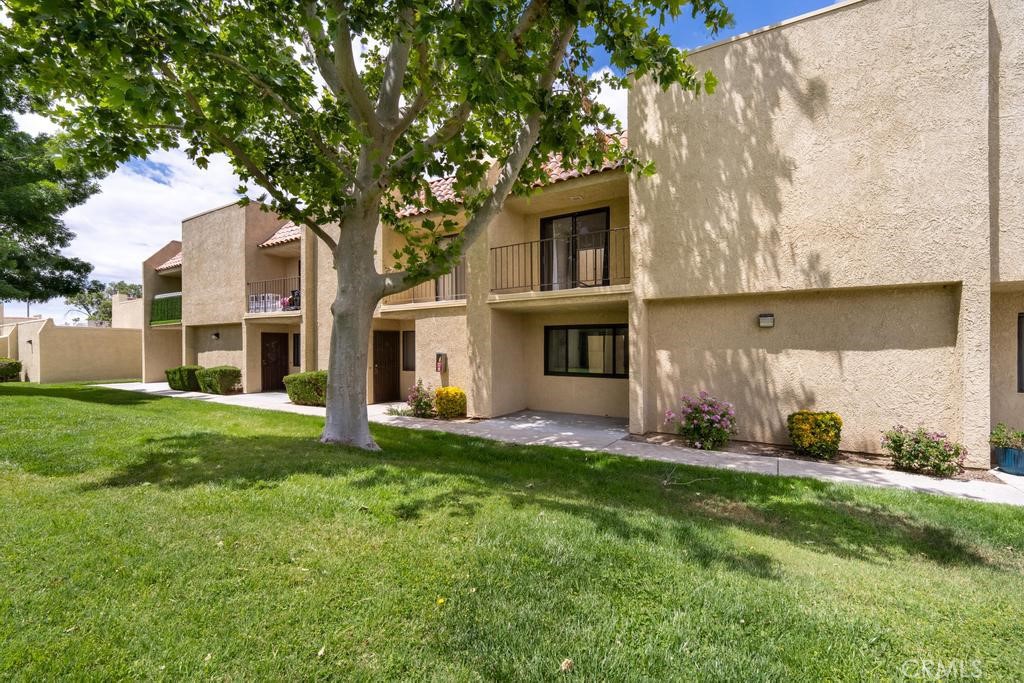 44200 Kingtree #16