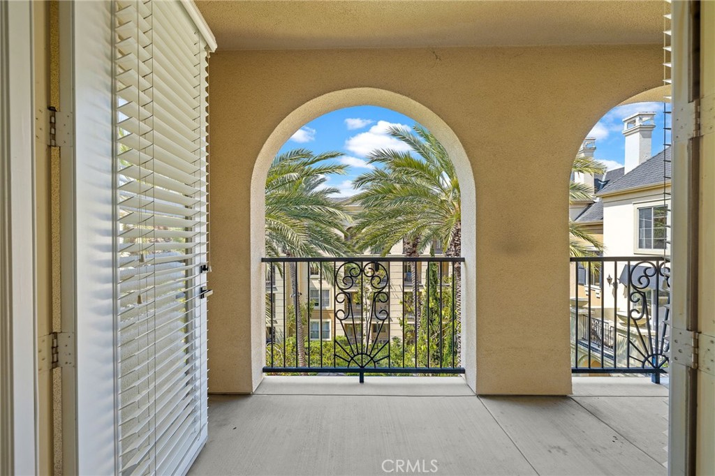 74b7ba48 2769 44a9 Bed8 2a24ee63fa54