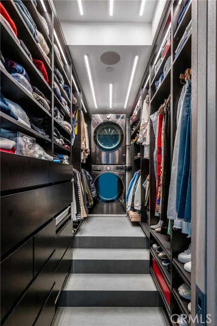 4320 The Strand, Manhattan Beach CA: https://media.crmls.org/medias/74b7fda5-50b9-4b52-96b4-219efdd3cb53.jpg