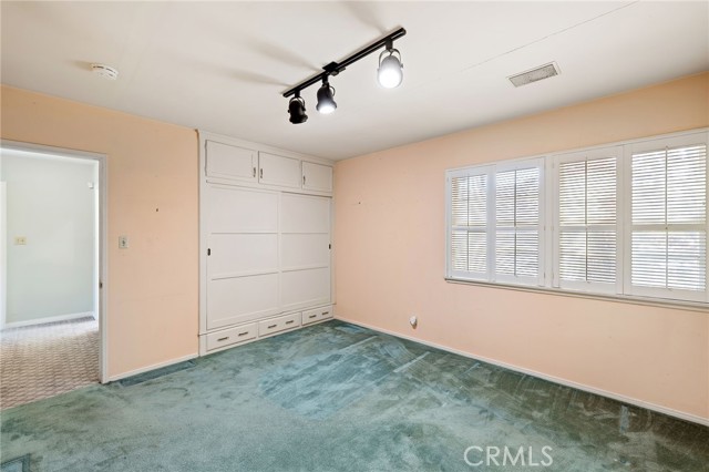 Detail Gallery Image 22 of 49 For 8001 Alverstone Ave, Los Angeles,  CA 90045 - 3 Beds | 4 Baths