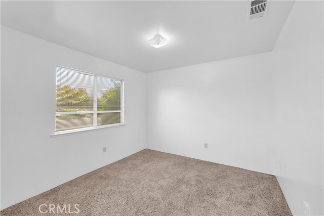 135 S Alfred Street, Coalinga CA: https://media.crmls.org/medias/74b8f748-9c87-4535-b2b3-e56e3c9b7077.jpg