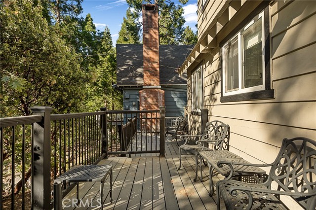 Detail Gallery Image 14 of 27 For 28991 Palisades Dr, Lake Arrowhead,  CA 92352 - 3 Beds | 2 Baths