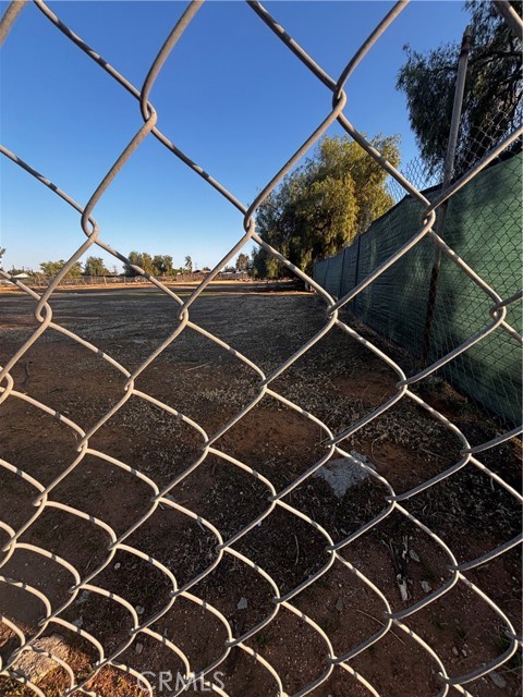 Image 4 of 1 For 9178 Limonite Avenue
