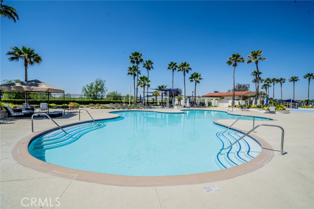 35317 Trevino Trail, Beaumont CA: https://media.crmls.org/medias/74ba956f-f2c3-4220-ba98-224430a3805f.jpg