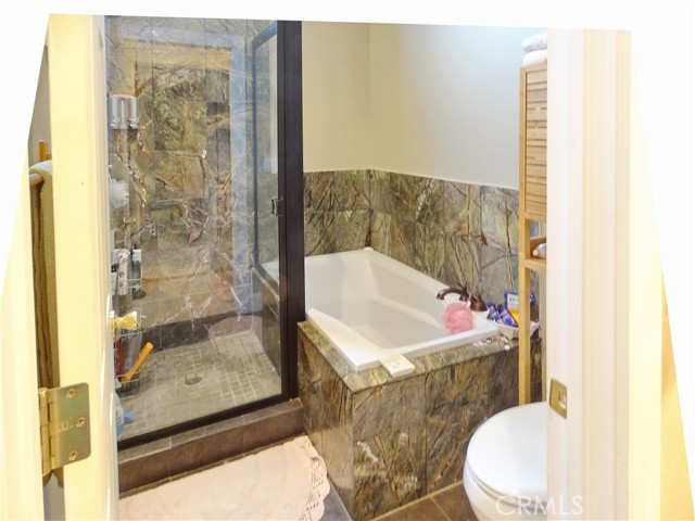 Detail Gallery Image 28 of 41 For 2097 Fox Ln, Big Bear City,  CA 92314 - 4 Beds | 3/1 Baths