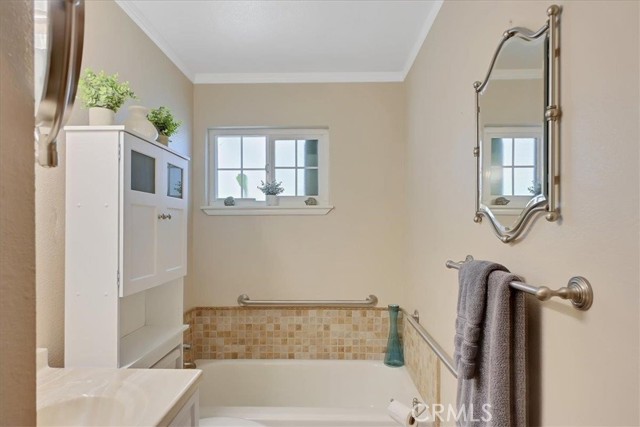 1986 14th Street, Olivehurst CA: https://media.crmls.org/medias/74bb3e96-a2fd-4901-ba71-ecf1aaa0c8b3.jpg