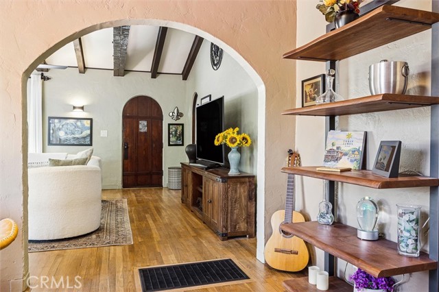 Detail Gallery Image 10 of 55 For 1849 Vine Street, Paso Robles,  CA 93446 - 6 Beds | 3/1 Baths