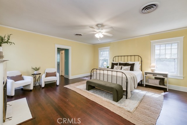 Detail Gallery Image 33 of 66 For 605 E Home Ave, Fresno,  CA 93728 - 5 Beds | 4/1 Baths