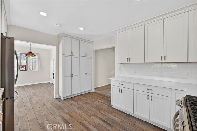 Image 15 of 63 For 357 Basetdale