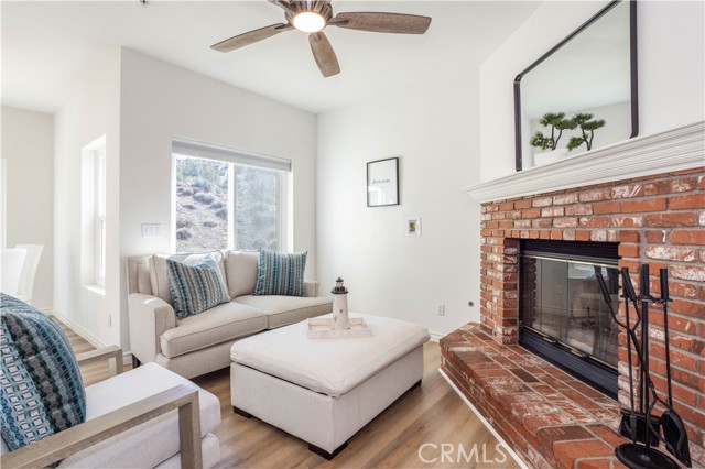 Detail Gallery Image 10 of 53 For 9162 Old Stage Rd, Agua Dulce,  CA 91390 - 5 Beds | 4 Baths