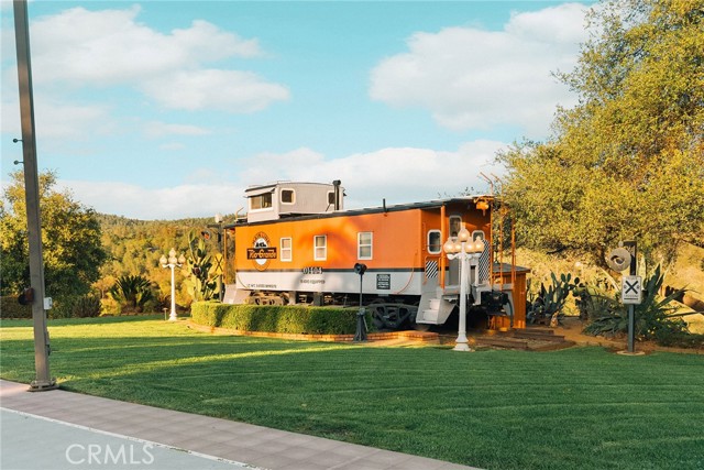 Detail Gallery Image 10 of 73 For 3723 Foothill Bld, Oroville,  CA 95966 - 5 Beds | 4 Baths