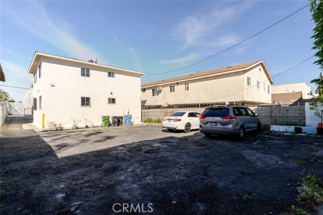 Detail Gallery Image 15 of 20 For 1116 S Berendo St #2,  Los Angeles,  CA 90006 - 2 Beds | 1 Baths