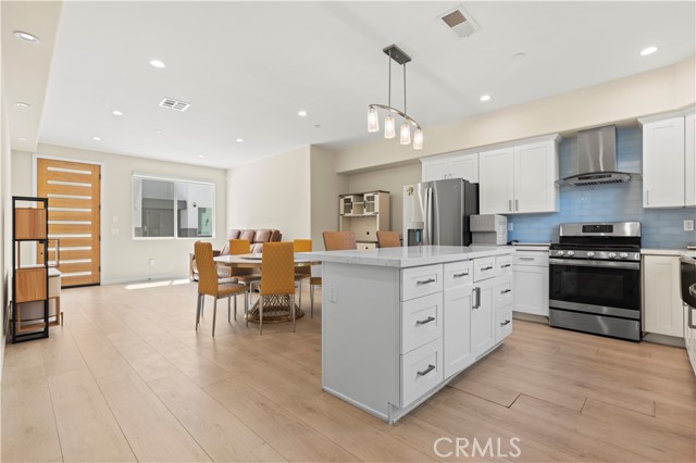 Detail Gallery Image 6 of 40 For 1139 Turnbull Canyon Rd #C,  Hacienda Heights,  CA 91745 - 3 Beds | 2/1 Baths