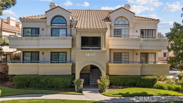 Detail Gallery Image 2 of 17 For 18117 Erik Court #413,  Canyon Country,  CA 91387 - 3 Beds | 2 Baths