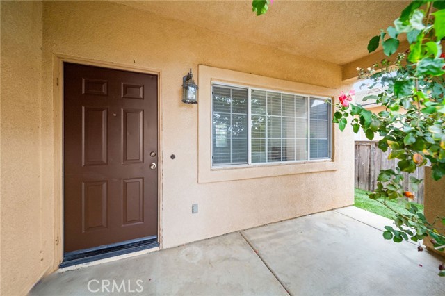 43144 Teramo Street, Temecula CA: https://media.crmls.org/medias/74bfea4a-f3a2-4280-9a6e-10ba091f684d.jpg